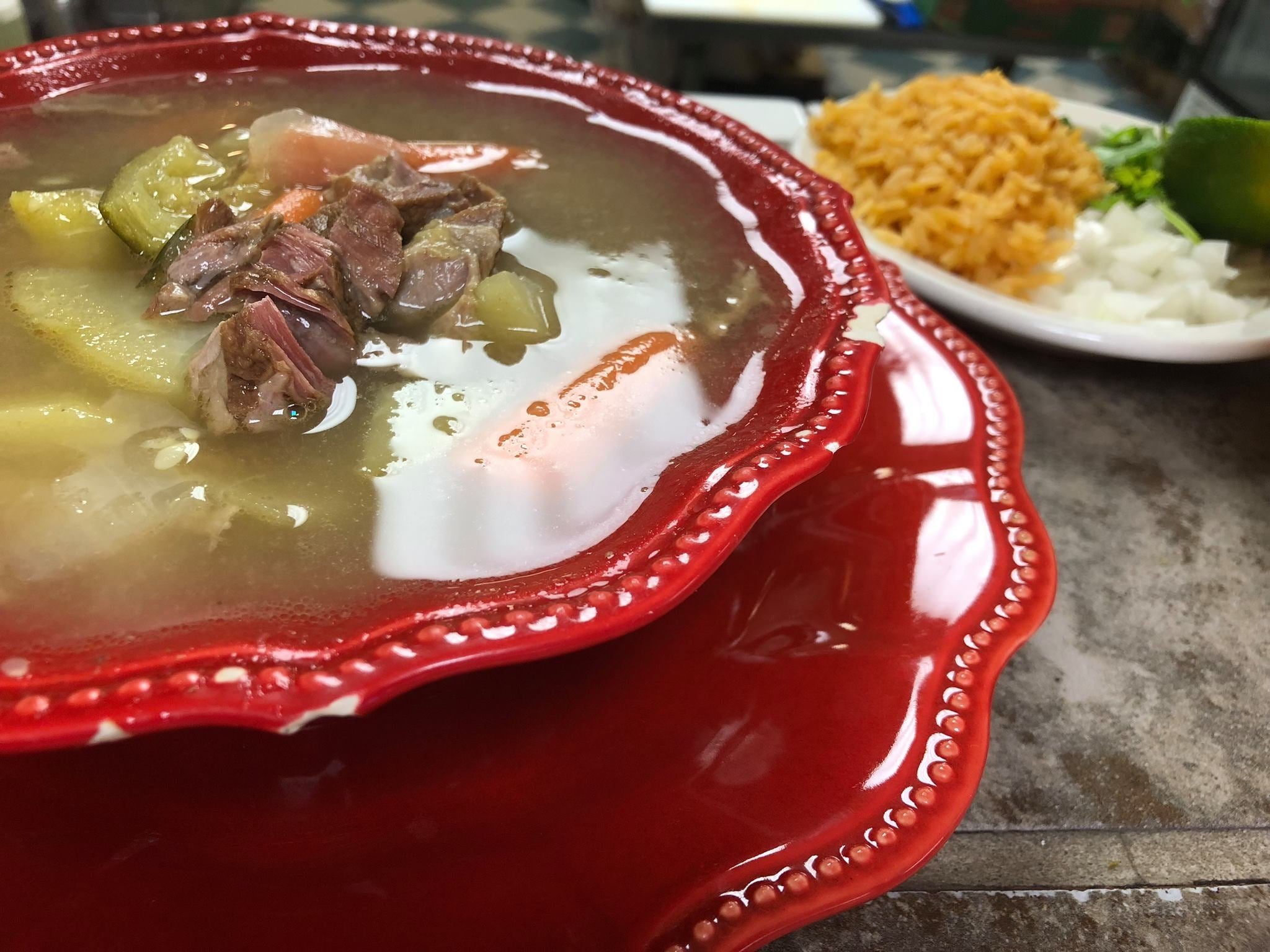 Caldo De Res.