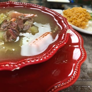 Caldo de Res