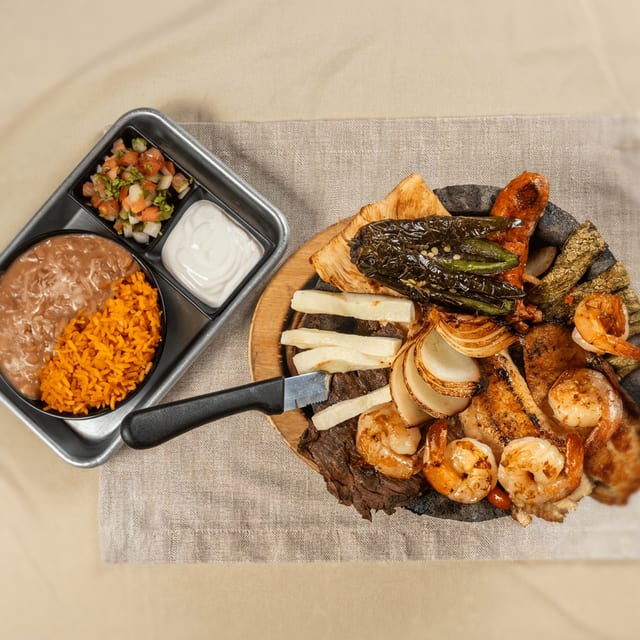 Molcajete.